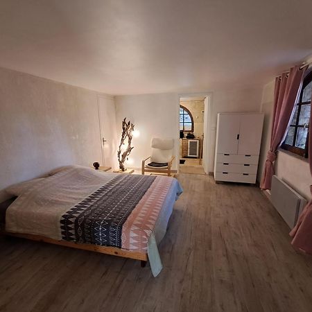 Bas De Villa Au Chant Des Cigales Lorgues Exterior foto